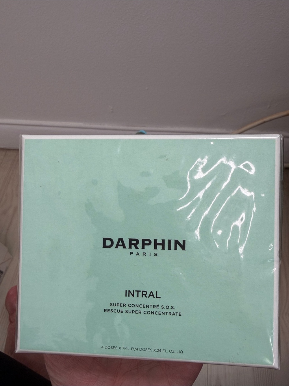 Darphin Paris Intral Rescue Super Concentrate — new and sealed